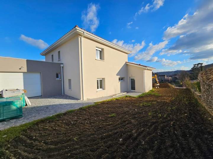 Construction de villa près de Vienne